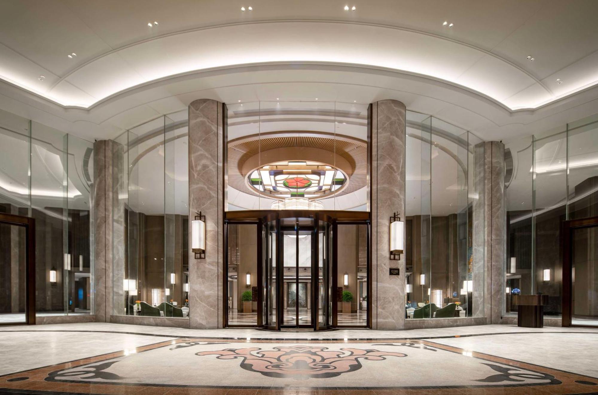 Yuexiu Hotel Guangzhou, Curio Collection By Hilton Exterior foto